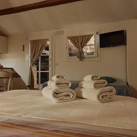 Casa Lita Con Terrazzo *